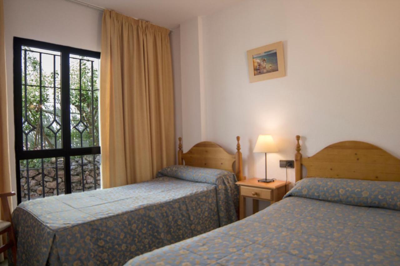Apartamentos Perla Marina ネルハ エクステリア 写真