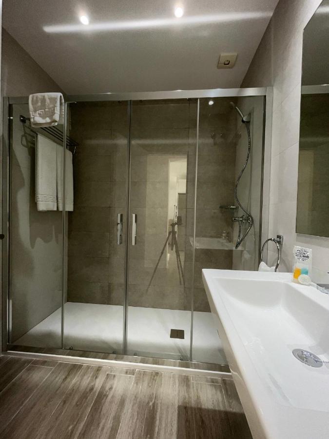 Apartamentos Perla Marina ネルハ エクステリア 写真
