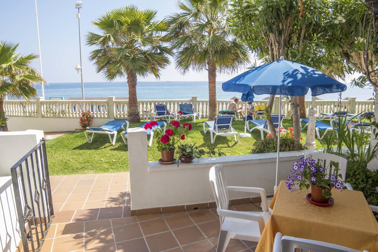 Apartamentos Perla Marina ネルハ エクステリア 写真