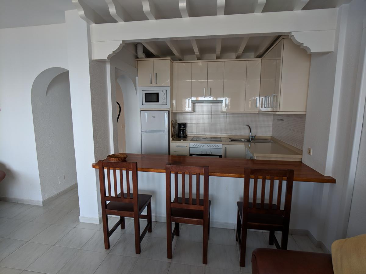 Apartamentos Perla Marina ネルハ エクステリア 写真