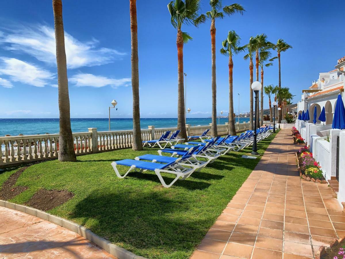 Apartamentos Perla Marina ネルハ エクステリア 写真